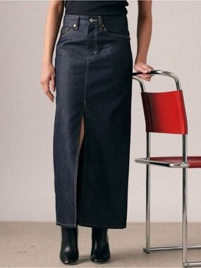 Levi High-Waist Dark Blue Denim Maxi Skirt with Front Slit